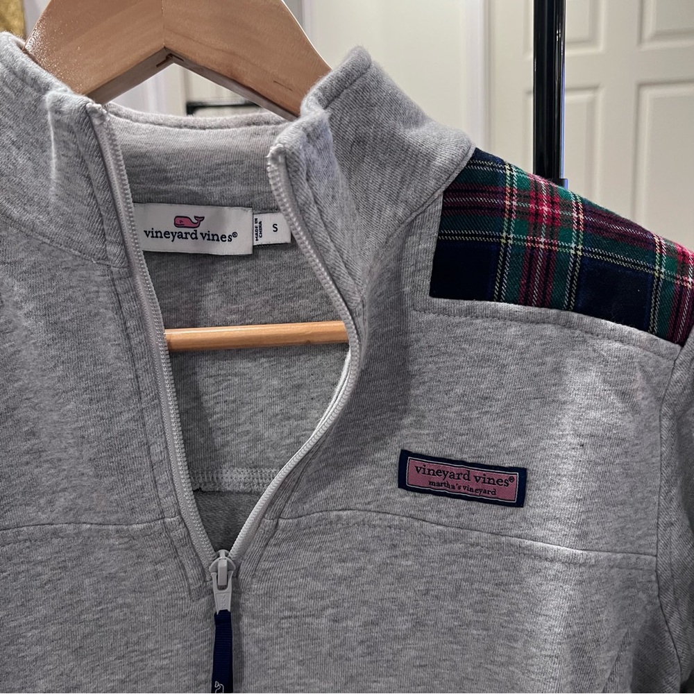 Women’s Vineyard Vines Shep Shirt w/ Plaid Detailing
